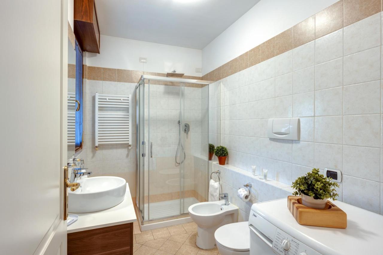 Il Broletto Apartment - Affitti Brevi Italia Lecco Exterior foto
